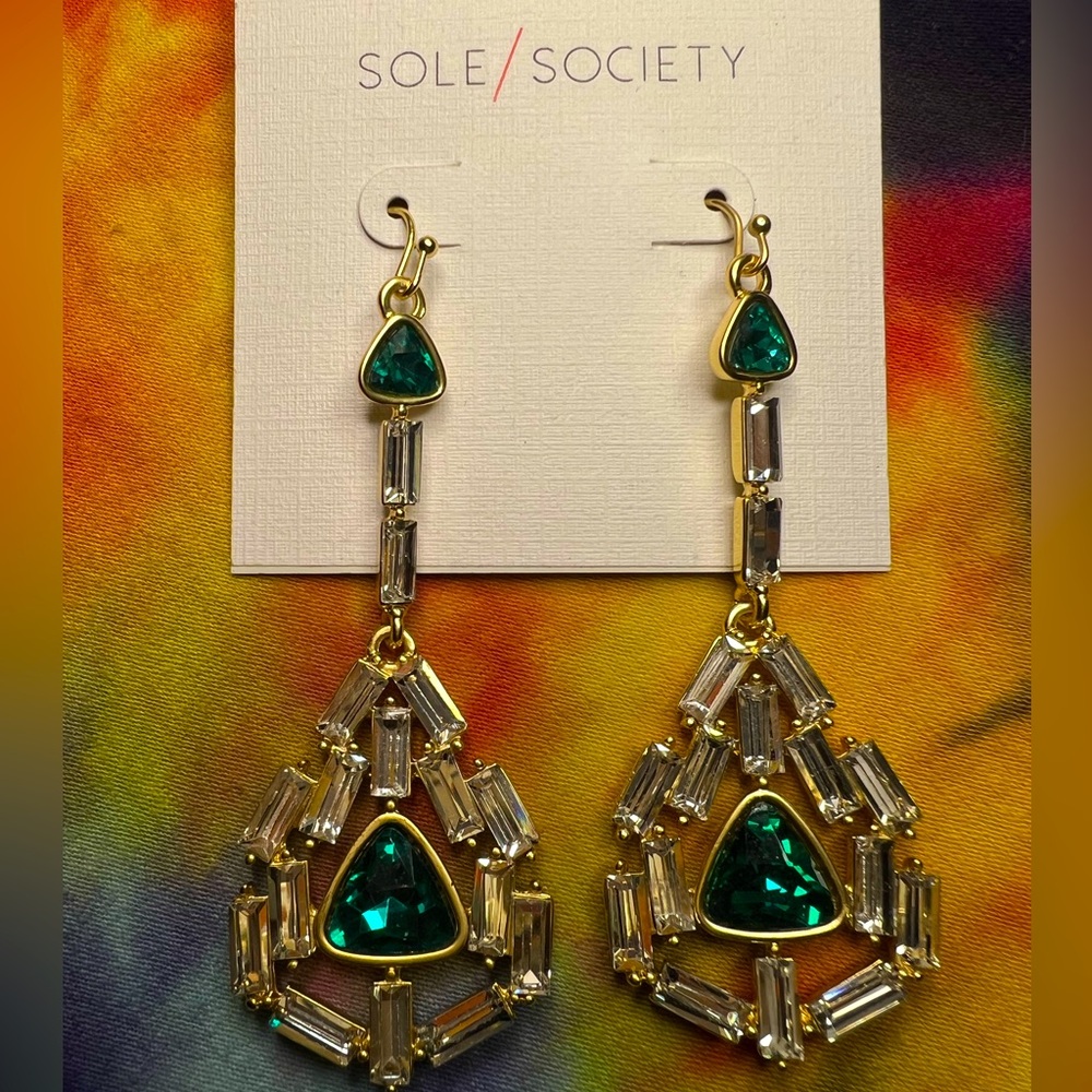 Green rhinestone earrings /Soul Society